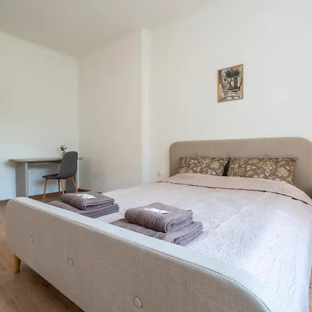 Prime Location • Modern • Stylish 1bdrm Apt. София